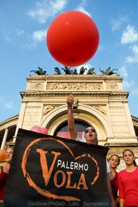 Flash mob “Palermo Vola”