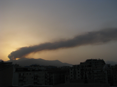 Bellolampo: incendio spento, quanta diossina c'era nella nube?