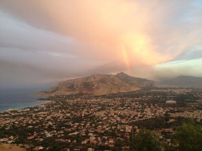 Mega arcobaleno a Palermo