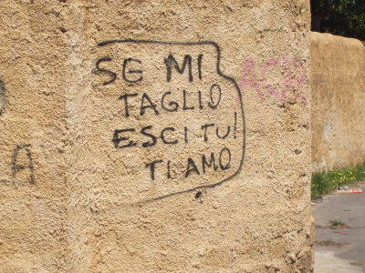 «Se mi taglio esci tu! Ti amo»